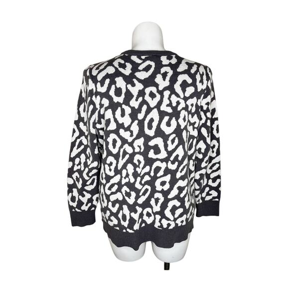 LANE BRYANT Dark Gray & White Leopard Print Crewneck Sweater Size 18 - Picture 2 of 16